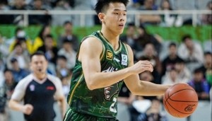 开云在哪里开户-新疆展现季后赛经验 林葳打得像小外&amp;让人看到中国篮球未来的希望